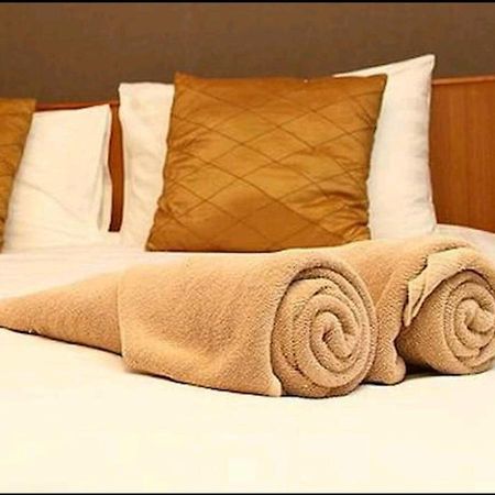 Vetrelax Basildon Newly Refurbished 3Bed House 아파트 호텔 외부 사진