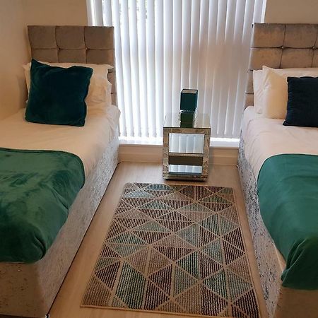 Vetrelax Basildon Newly Refurbished 3Bed House 아파트 호텔 외부 사진