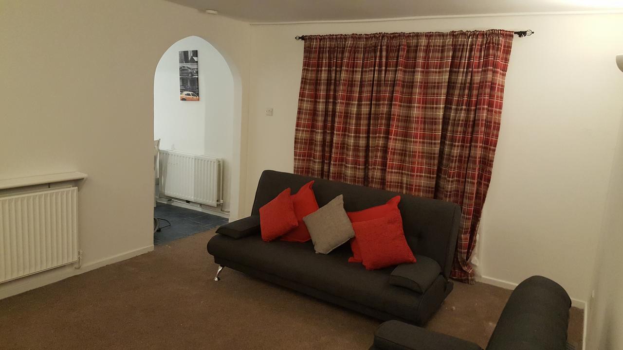 Vetrelax Basildon Newly Refurbished 3Bed House 아파트 호텔 외부 사진